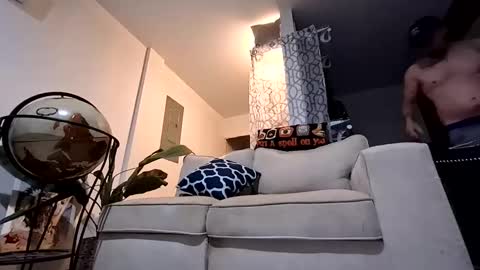 Snapshot of recka810 chatting on October 27, 2025, 2:10 pm recka810 online show from October 27, 2025, 2:10 pm