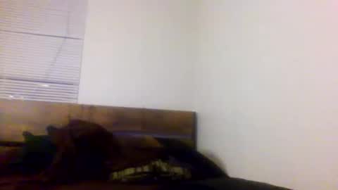 Snapshot of red_eyed_roze chatting on February 6, 2025, 4:10 am red_eyed_roze online show from February 6, 2025, 4:10 am