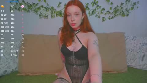 Lissa 3 online show from October 27, 2025, 12:53 pm