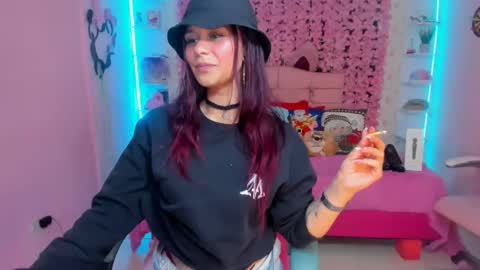 Luna online show from December 20, 2024, 3:58 am