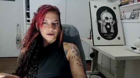 Snapshot of red_savage_ chatting on January 6, 2026, 2:26 am Instagram Valerie yourdream online show from January 6, 2026, 2:26 am