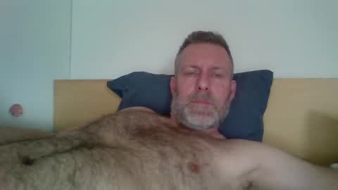 Red online show from February 18, 2025, 1:00 pm