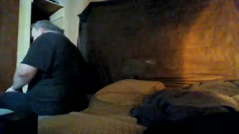 Snapshot of reddragon1195 chatting on November 9, 2025, 6:44 am reddragon1195 online show from November 9, 2025, 6:44 am