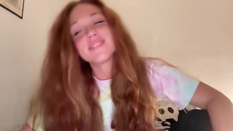 Redheaded Fox online show from March 1, 2025, 1:11 am