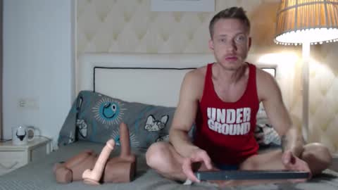 Steve Blond online show from February 2, 2026, 6:39 pm