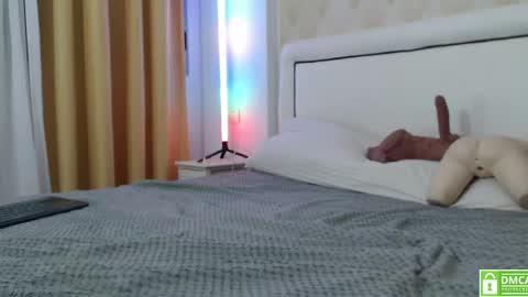 Steve Blond online show from April 15, 2026, 7:58 pm