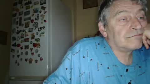 Snapshot of redhotcockpep chatting on December 10, 2024, 6:54 am redhotcockpep online show from December 10, 2024, 6:54 am