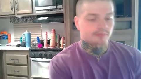 Snapshot of redinthebed chatting on December 17, 2024, 4:11 pm InkedGinger online show from December 17, 2024, 4:11 pm