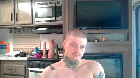 Snapshot of redinthebed chatting on December 17, 2024, 7:26 pm InkedGinger online show from December 17, 2024, 7:26 pm