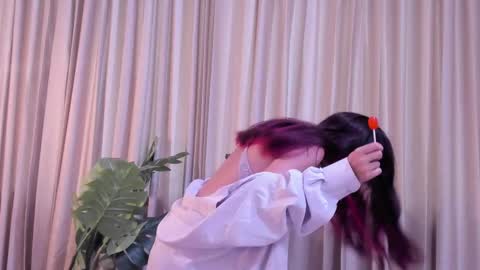 Snapshot of redmeloddy chatting on February 11, 2025, 7:27 pm Meloddy online show from February 11, 2025, 7:27 pm