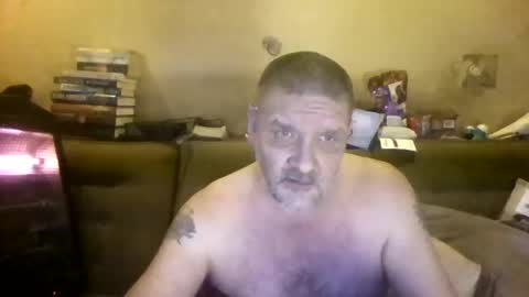 redmud3 online show from February 13, 2025, 2:42 pm