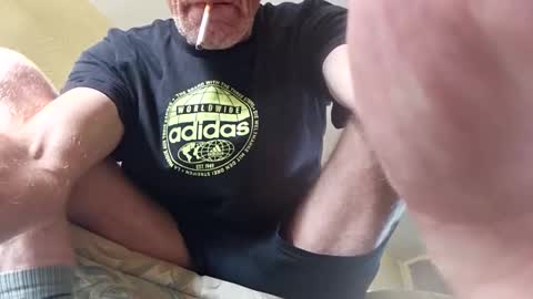 redrodridding online show from November 5, 2025, 11:10 am