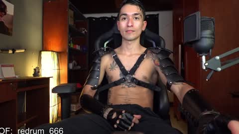 Snapshot of redrum_696 chatting on February 5, 2025, 6:37 pm Red online show from February 5, 2025, 6:37 pm