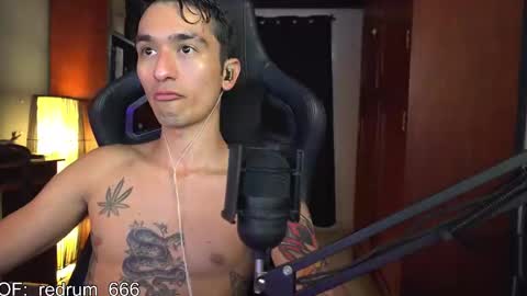 Snapshot of redrum_696 chatting on February 21, 2025, 5:53 pm Red online show from February 21, 2025, 5:53 pm