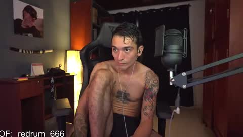 Snapshot of redrum_696 chatting on February 21, 2025, 9:00 pm Red online show from February 21, 2025, 9:00 pm