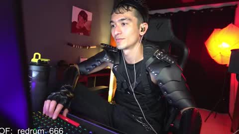 Snapshot of redrum_696 chatting on March 6, 2025, 4:38 pm Red online show from March 6, 2025, 4:38 pm