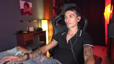 Snapshot of redrum_696 chatting on March 10, 2025, 6:56 pm Red online show from March 10, 2025, 6:56 pm