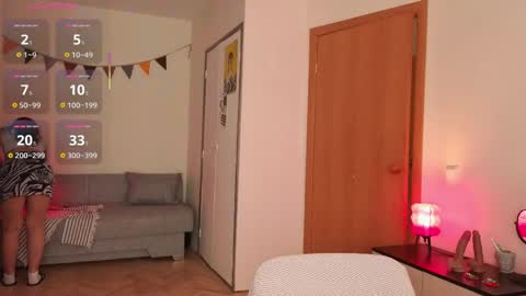 ReginaHawkinss online show from April 17, 2026, 7:33 am