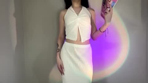 Snapshot of reginavandivier chatting on June 10, 2026, 3:55 pm Amelia online show from June 10, 2026, 3:55 pm