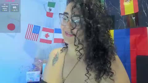 Snapshot of reginavegaa chatting on June 16, 2026, 11:35 am reginavegaa online show from June 16, 2026, 11:35 am