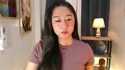 regine online show from February 25, 2026, 3:43 pm