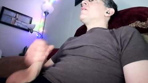 regularguy20 online show from February 5, 2026, 9:25 am