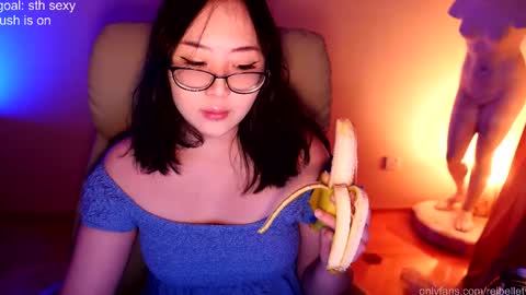      online show from January 19, 2026, 4:16 am