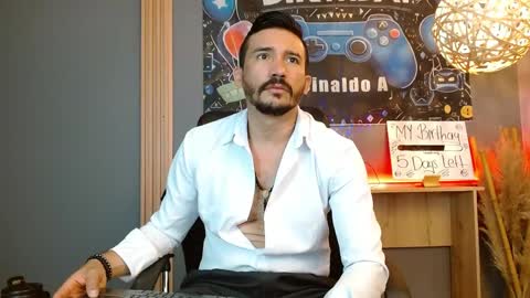   REIKO  online show from April 13, 2026, 2:55 pm