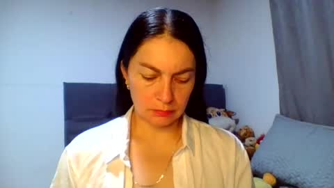 Snapshot of renata_hot1 chatting on June 19, 2026, 2:16 am renata_hot1 online show from June 19, 2026, 2:16 am