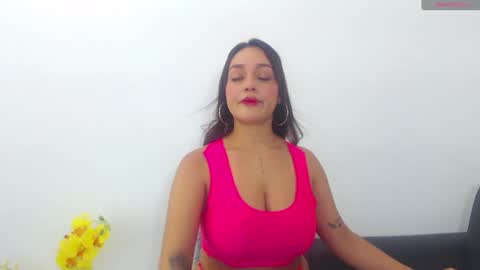 Snapshot of renatabrownn28 chatting on June 19, 2026, 4:17 am renatabrownn28 online show from June 19, 2026, 4:17 am