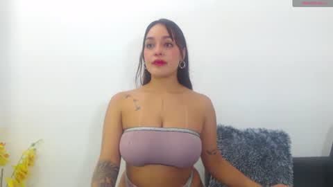 Snapshot of renatabrownn28 chatting on July 4, 2026, 4:29 am renatabrownn28 online show from July 4, 2026, 4:29 am