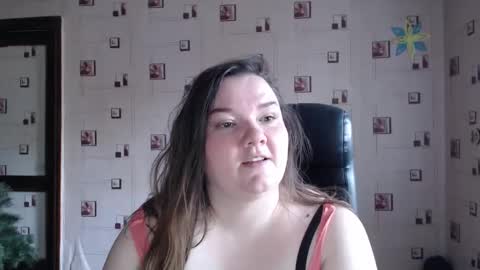 renataoia online show from January 22, 2025, 12:17 pm