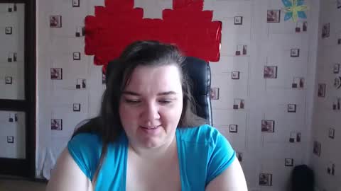 renataoia online show from March 1, 2025, 10:34 am