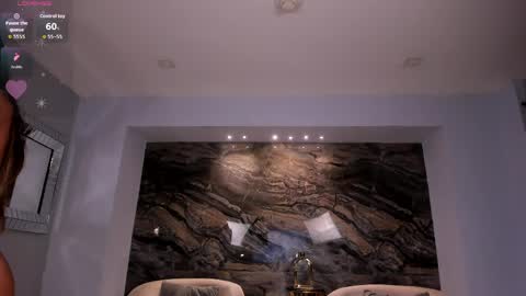 Renata Reyes online show from March 23, 2026, 11:25 am