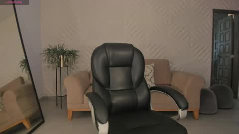 Renata Reyes online show from March 29, 2026, 5:35 pm