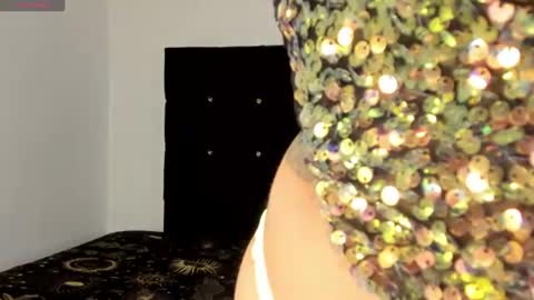 Snapshot of renatawilsom chatting on July 10, 2026, 2:19 pm renatawilsom online show from July 10, 2026, 2:19 pm