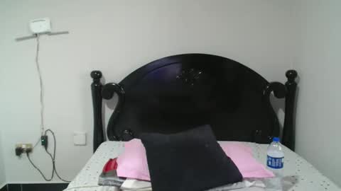 Snapshot of renedee chatting on March 1, 2025, 2:23 pm Rene online show from March 1, 2025, 2:23 pm