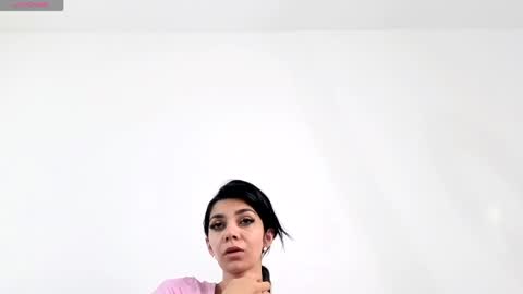 Rena online show from June 8, 2026, 4:46 am