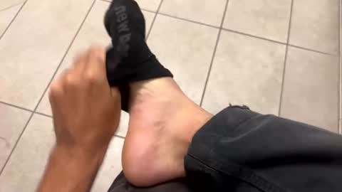 rennn100 online show from November 28, 2025, 7:38 pm