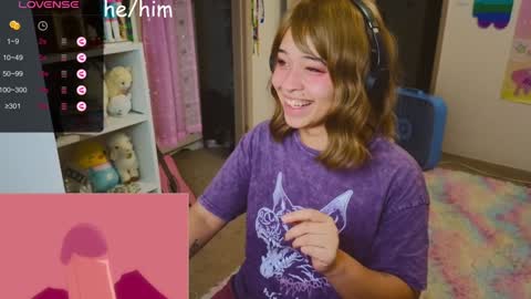 Snapshot of renpuppy chatting on December 5, 2024, 6:32 am REN online show from December 5, 2024, 6:32 am