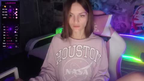 Snapshot of resoluti1on chatting on October 5, 2025, 10:18 pm Resol online show from October 5, 2025, 10:18 pm