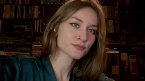 Snapshot of retromarie chatting on March 26, 2026, 7:52 pm Rie online show from March 26, 2026, 7:52 pm