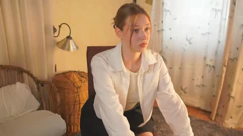 Snapshot of revamcallister chatting on May 8, 2026, 11:26 am revamcallister online show from May 8, 2026, 11:26 am