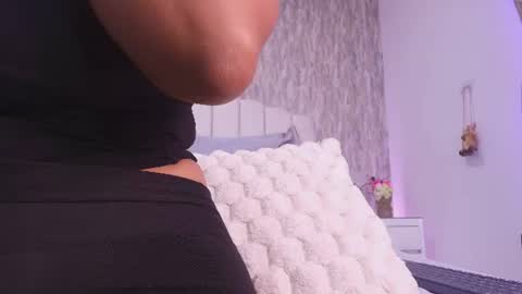Snapshot of reven_lilith chatting on June 21, 2026, 3:20 am REVEN online show from June 21, 2026, 3:20 am