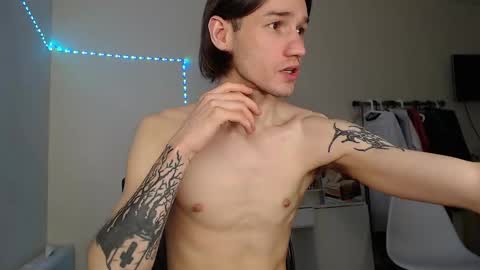 Snapshot of rexxx_erection chatting on January 25, 2025, 3:19 am Eugene online show from January 25, 2025, 3:19 am