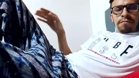 Snapshot of reyfons chatting on October 10, 2025, 10:36 am Naruto Uchiha online show from October 10, 2025, 10:36 am