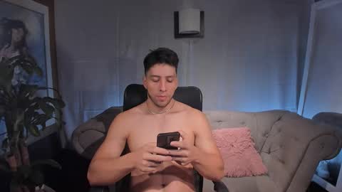           REYMOND PETER            online show from November 29, 2025, 10:57 pm