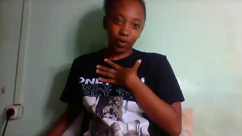 rhesa404090 online show from March 8, 2026, 5:28 pm