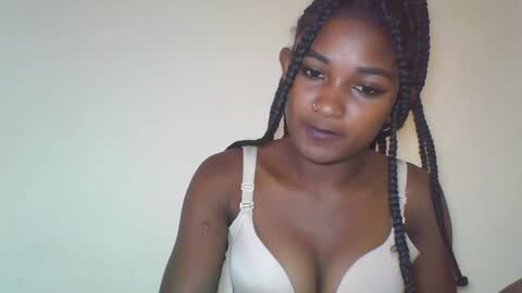Snapshot of rhoanna chatting on May 31, 2026, 8:32 am rhoanna online show from May 31, 2026, 8:32 am