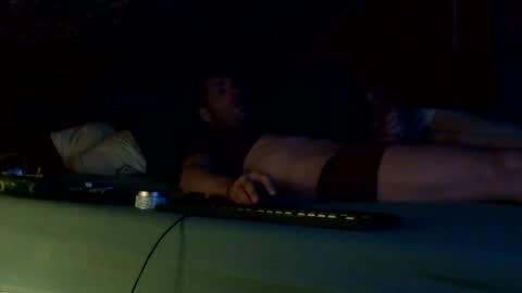 Snapshot of rhumgom40 chatting on December 8, 2024, 3:43 am rhumgom40 online show from December 8, 2024, 3:43 am